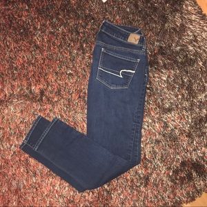 American Eagle Skinny Jeans Short Size 6 Women’s